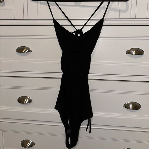 ✨BOGO FREE ✨NWOT H:ours Bodysuit - Picture 3 of 4